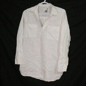OLD NAVY Tunic size small Whilte Long Sleeve Button-Up Casual Shirt With Pockets